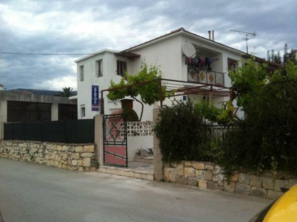 Apartment Nehaj Kastela Bagian luar foto