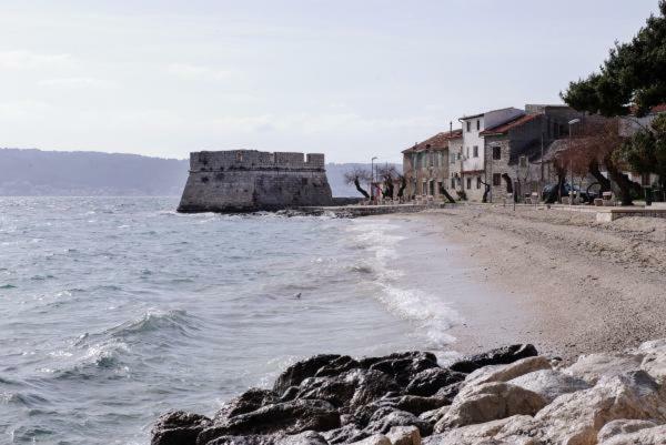 Apartment Nehaj Kastela Bagian luar foto